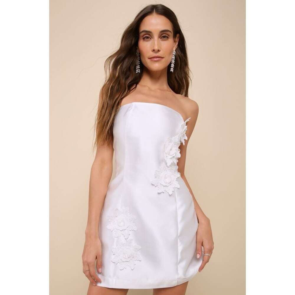 Lulus Charming Destiny White 3d Floral Applique Strapless Mini Dress - Size M